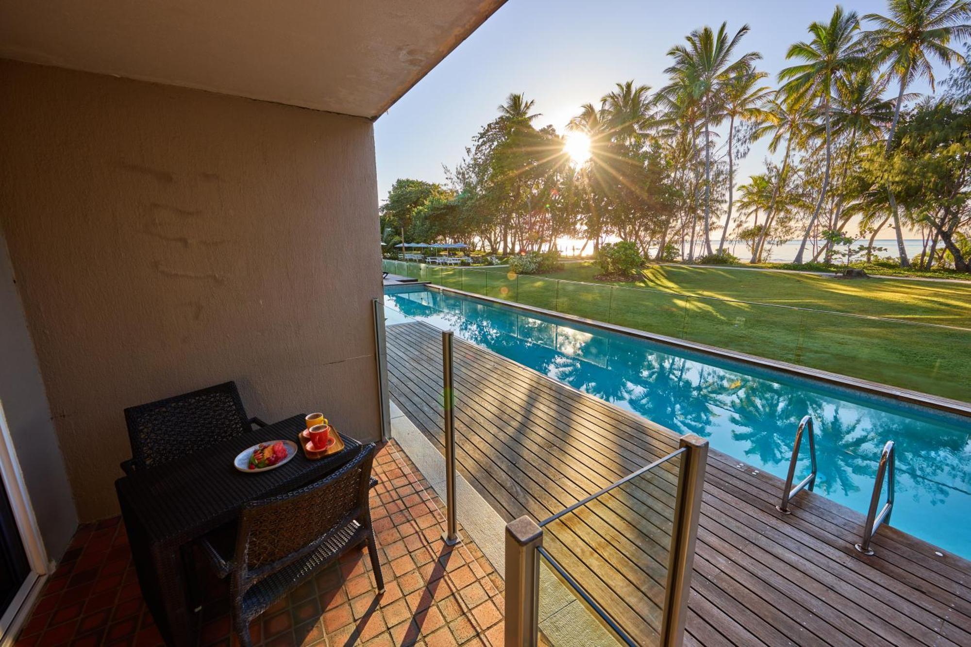 Castaways Resort & Spa On Mission Beach Ngoại thất bức ảnh