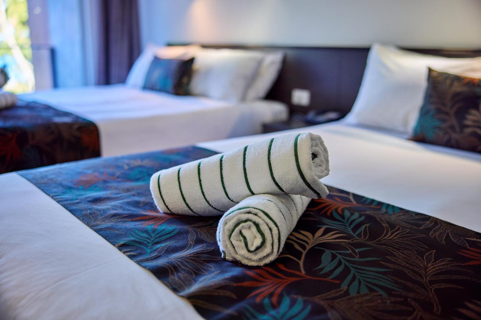 Castaways Resort & Spa On Mission Beach Ngoại thất bức ảnh